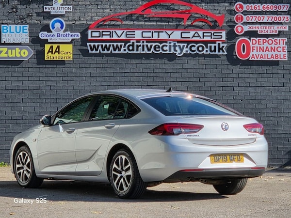 Used Vauxhall Insignia 2019 for sale - 76069154: Photo 4