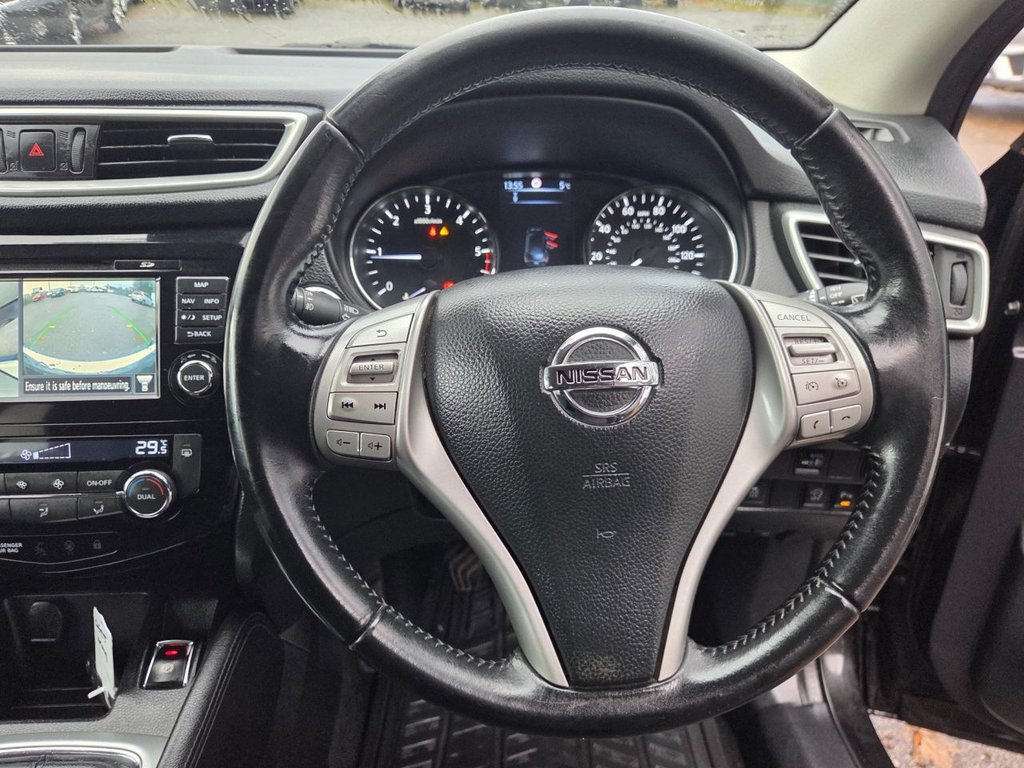 Used Nissan Qashqai 2015 for sale - 76686643: Photo 10