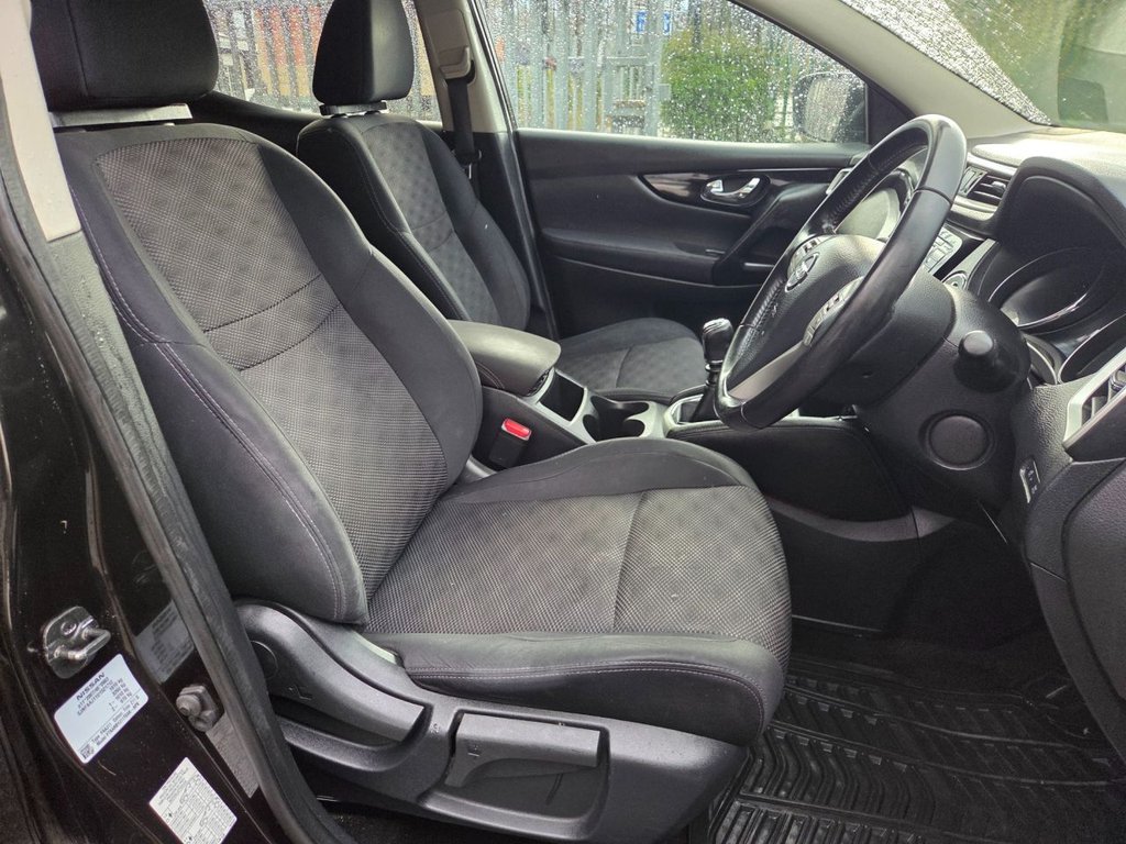 Used Nissan Qashqai 2015 for sale - 76686643: Photo 18