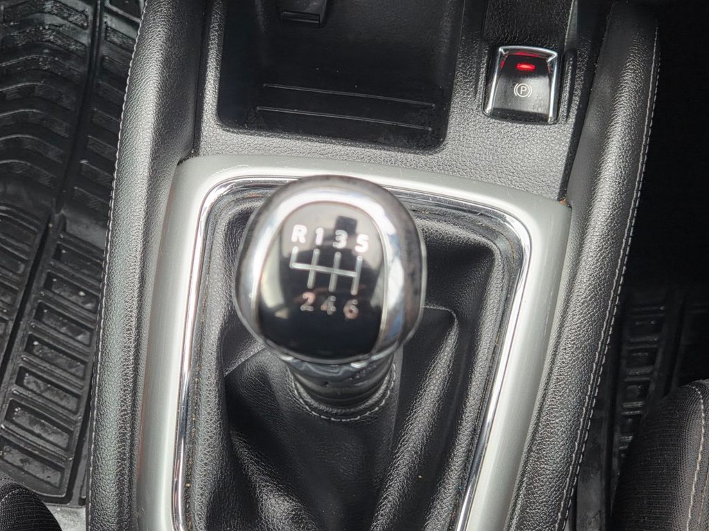 Used Nissan Qashqai 2015 for sale - 76686643: Photo 19