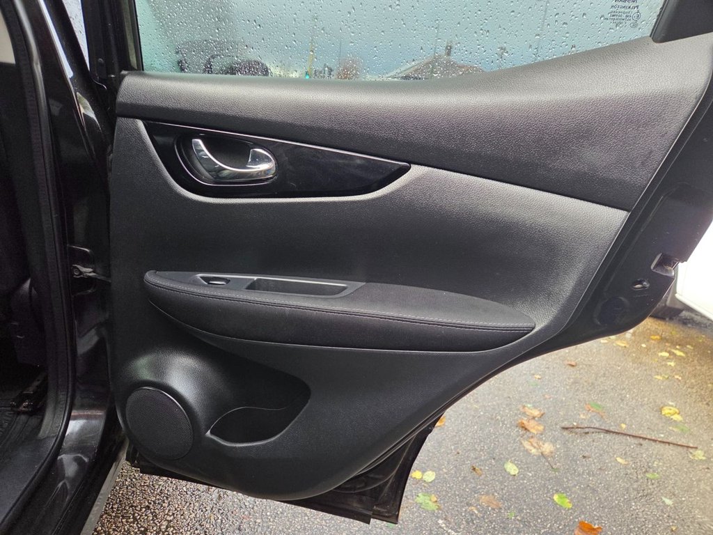 Used Nissan Qashqai 2015 for sale - 76686643: Photo 27