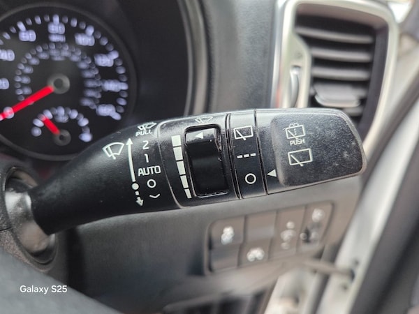 Used Kia Sportage 2017 for sale - 76313001: Photo 16