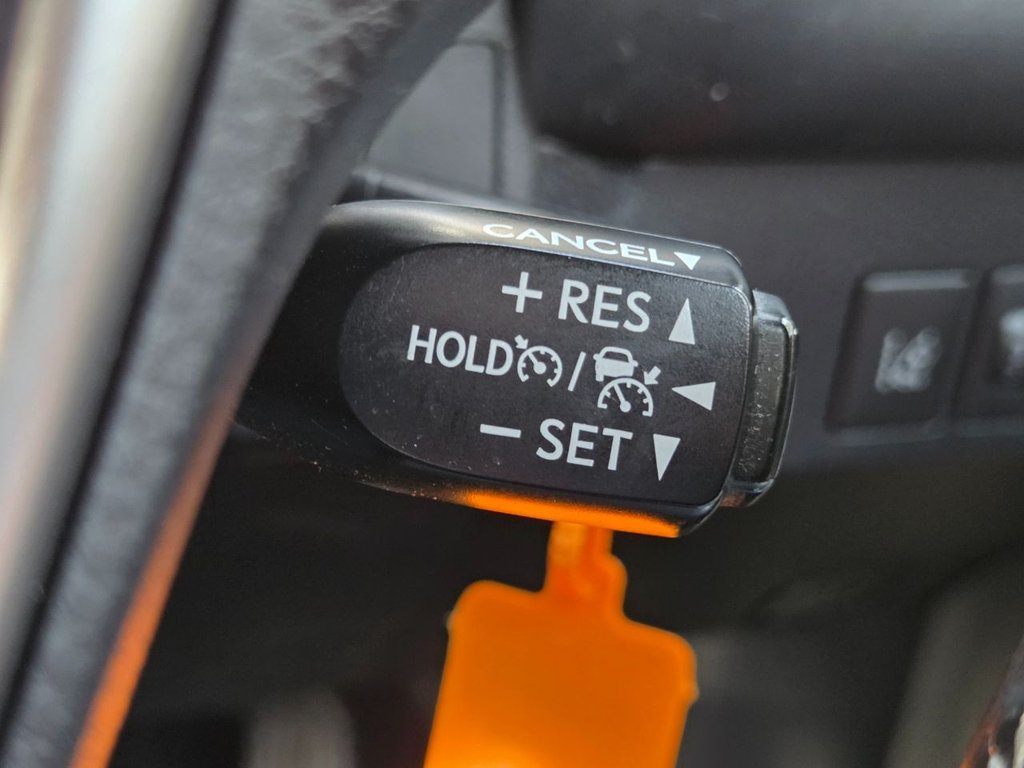 Used Toyota RAV4 2017 for sale - 76439339: Photo 19