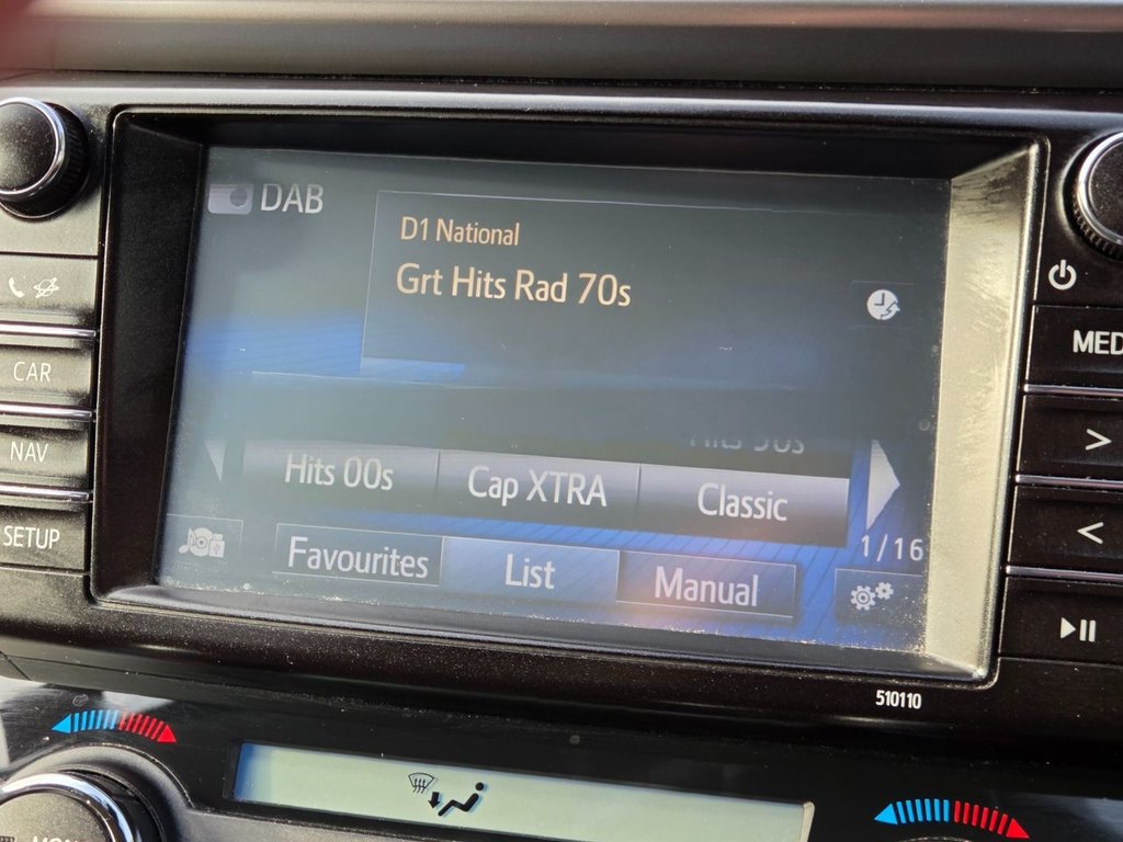 Used Toyota RAV4 2017 for sale - 76439339: Photo 24