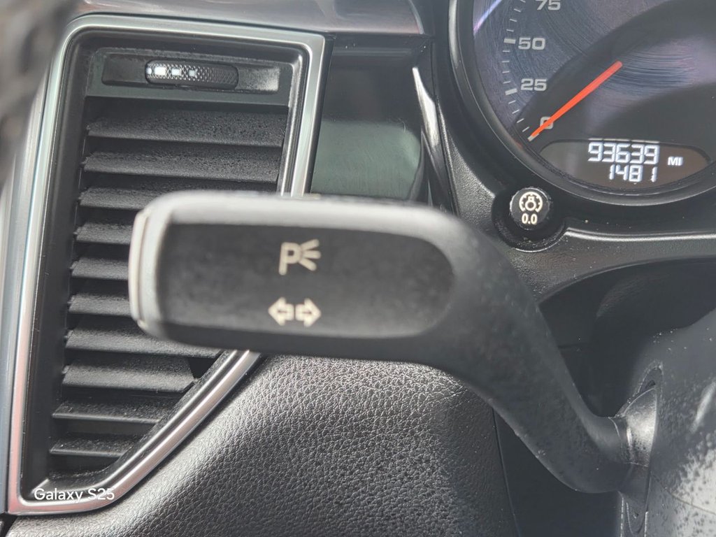 Vehicle 33