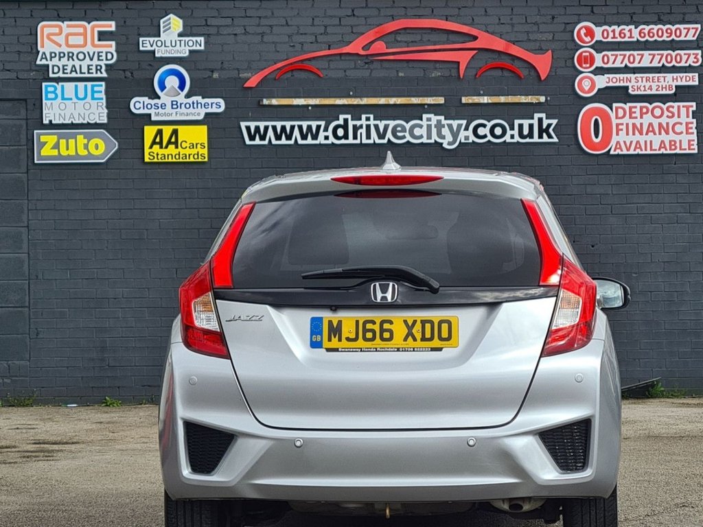 Used Honda Jazz 2017 for sale - 77407940: Photo 7