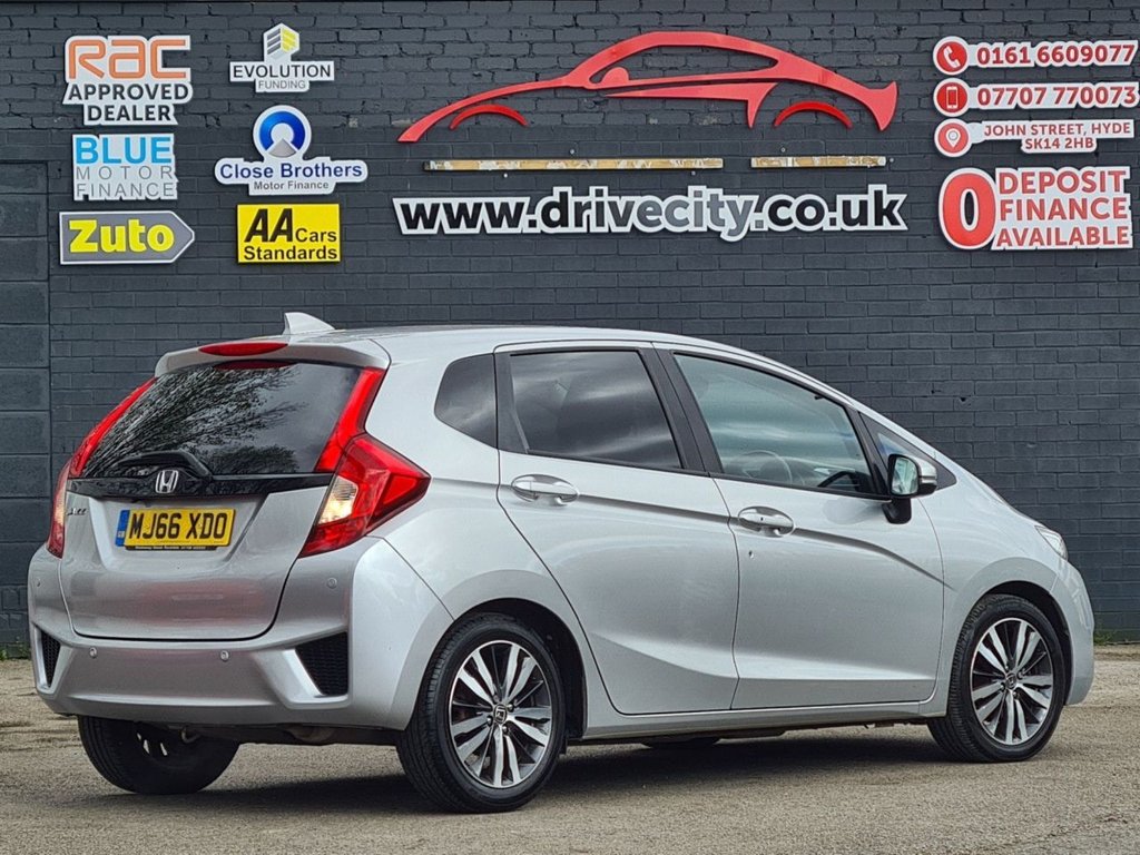 Used Honda Jazz 2017 for sale - 77407940: Photo 8