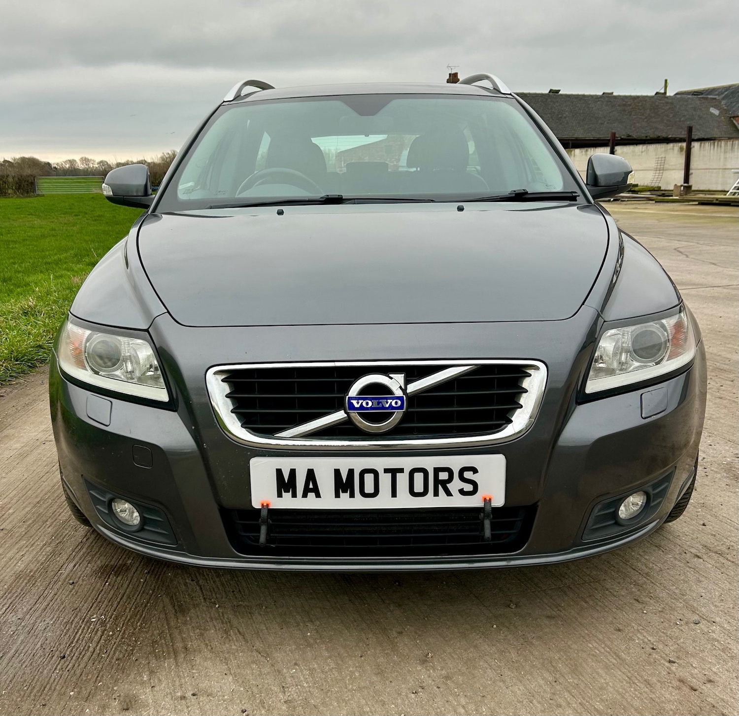 Used Volvo V50 2012 for sale - 77792689: Photo 6
