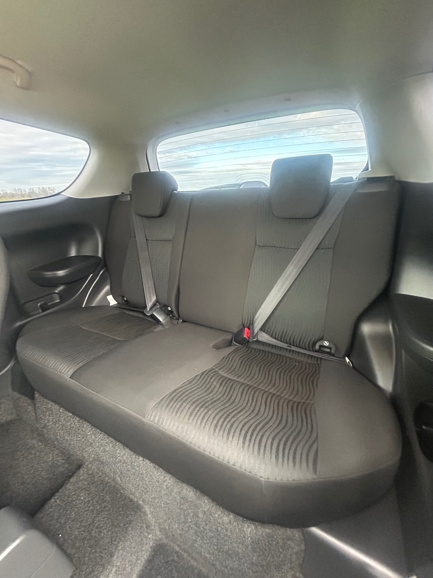 Used Suzuki Swift 2011 for sale - 78031484: Photo 6