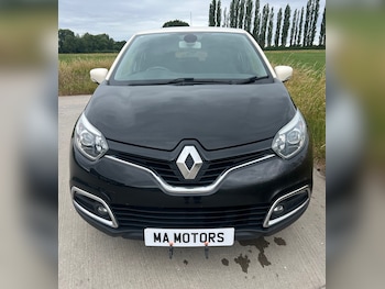 Used Renault Captur 2015 for sale - 79114537: Photo