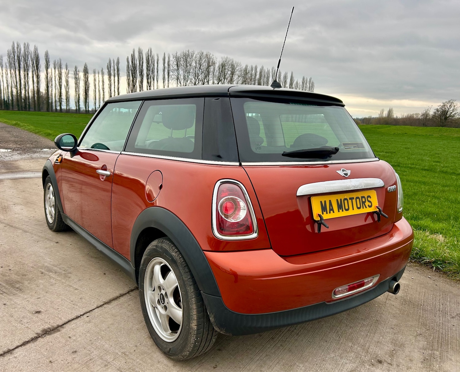 Used MINI Hatch 2010 for sale - 77792754: Photo 5