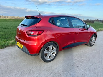 Used Renault Clio 2015 for sale - 77792677: Photo