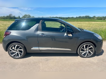 Used DS Automobiles DS 3 2015 for sale - 78845836: Photo