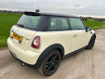 Used MINI Hatch 2011 for sale - 77792748: Photo