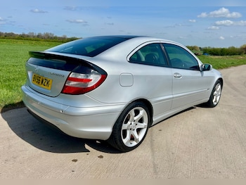 Used Mercedes-Benz C Class 2006 for sale - 78197773: Photo