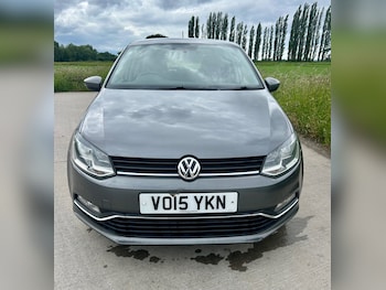 Used Volkswagen Polo 2015 for sale - 78945376: Photo