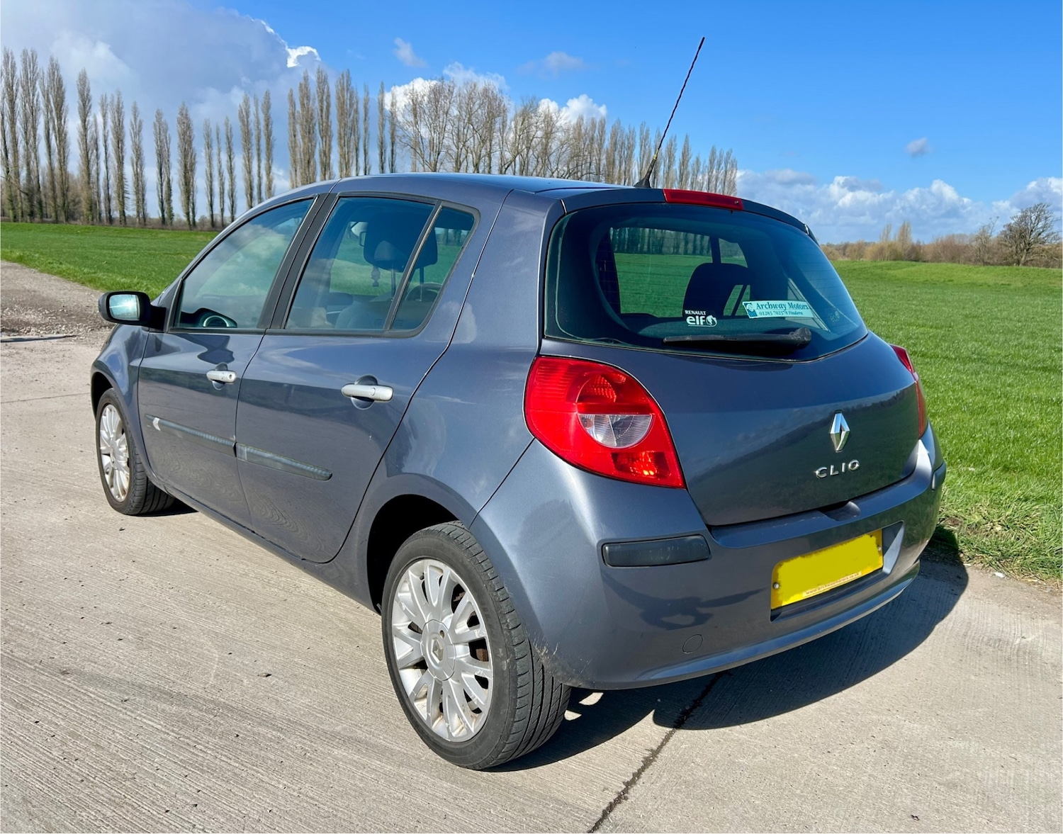 Used Renault Clio 2008 for sale - 77890528: Photo 3