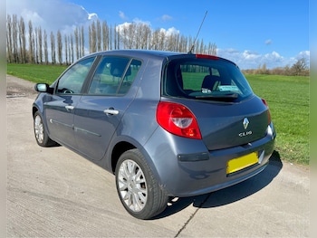 Used Renault Clio 2008 for sale - 77890528: Photo