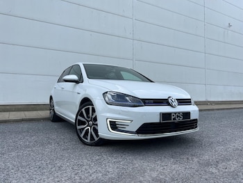 Used Volkswagen Golf 2016 for sale - 78868177: Photo