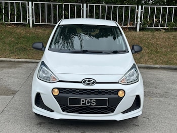 Used Hyundai i10 2018 for sale - 79452392: Photo