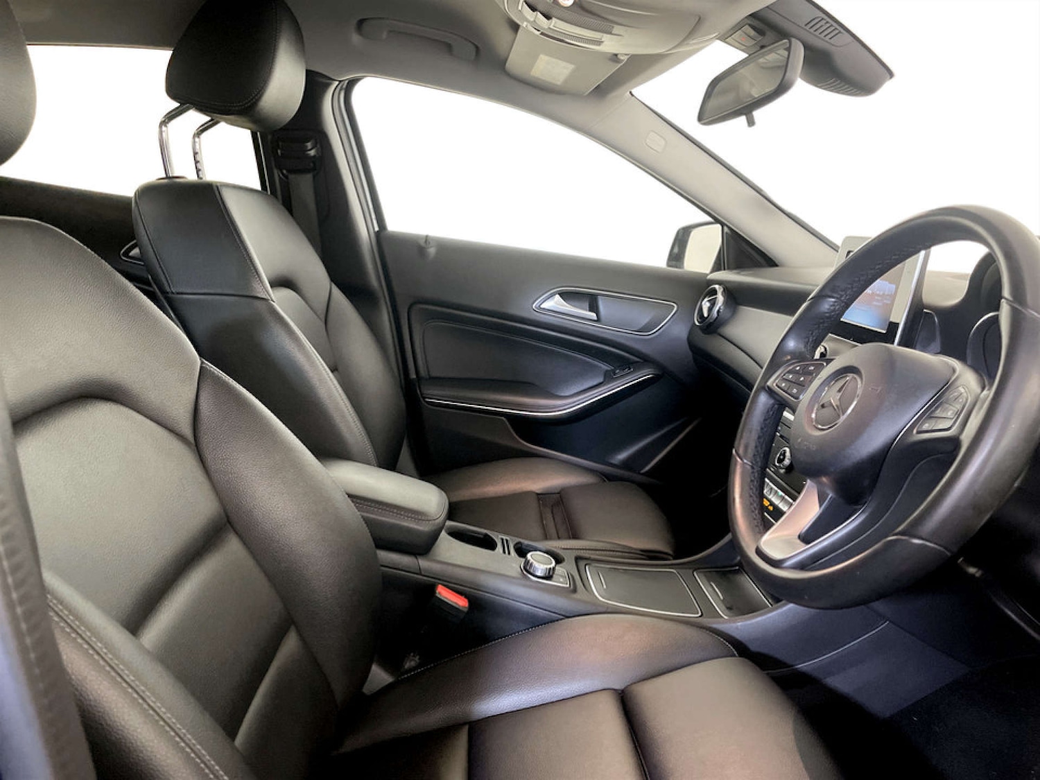 Used Mercedes-Benz GLA 2018 for sale - 77272704: Photo 13