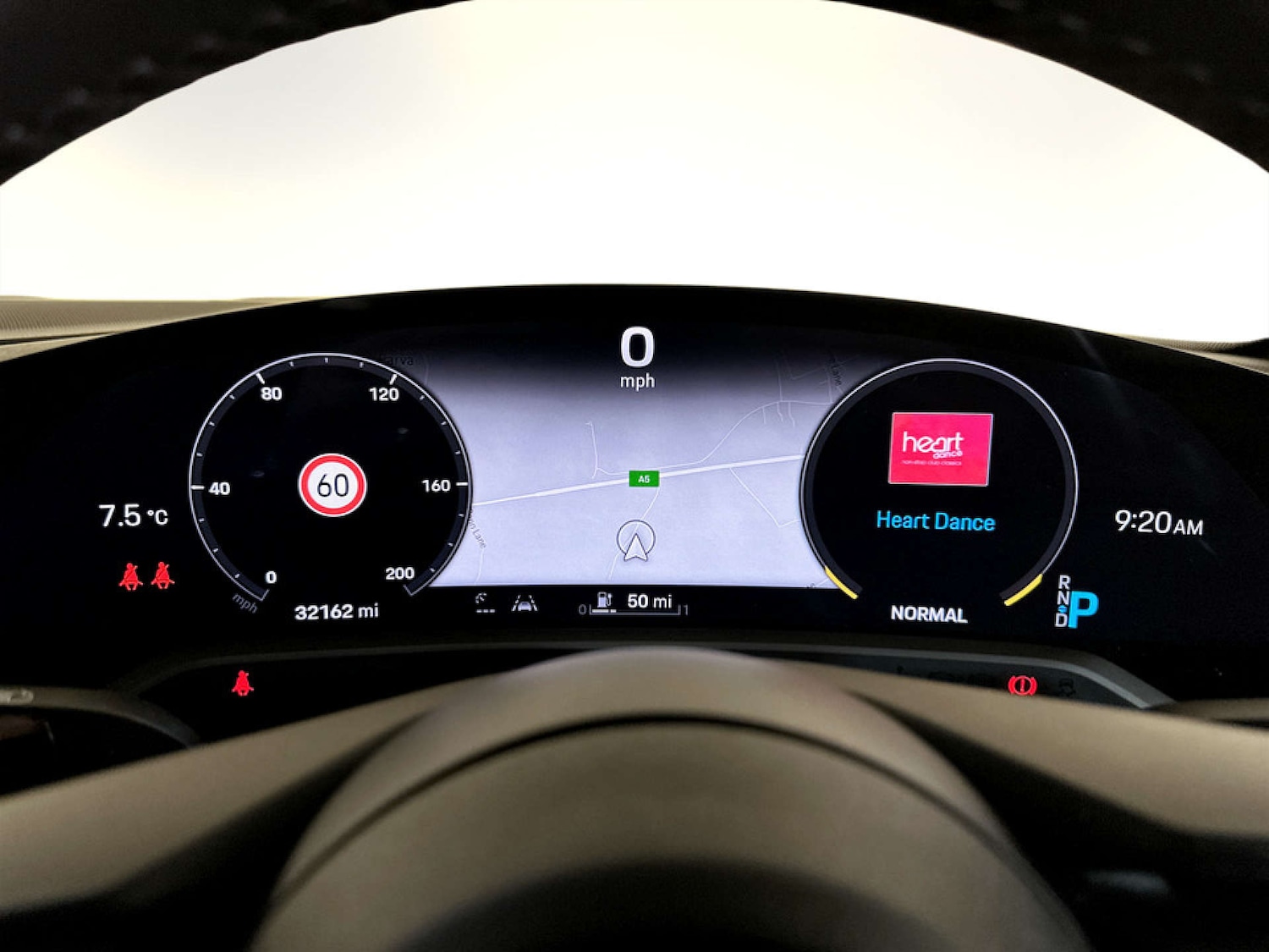 Used Porsche Taycan 2022 for sale - 77234083: Photo 19