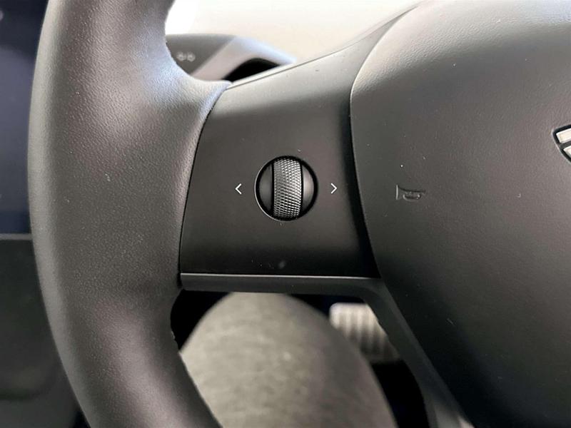 Used Tesla Model Y 2022 for sale - 77001470: Photo 18