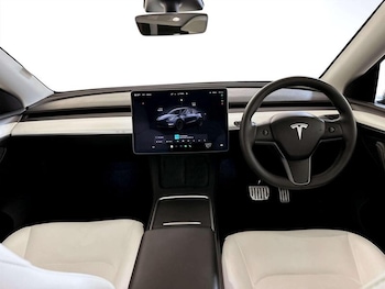 Used Tesla Model Y 2022 for sale - 77001470: Photo