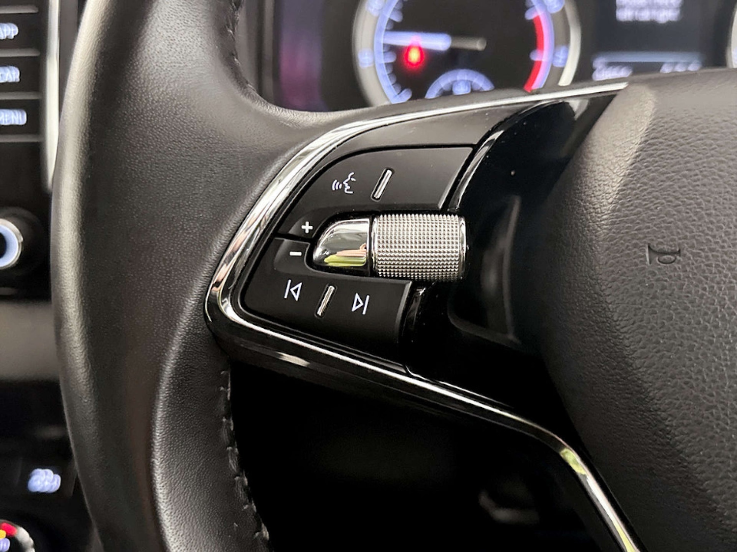 Used Skoda Karoq 2022 for sale - 77681187: Photo 15