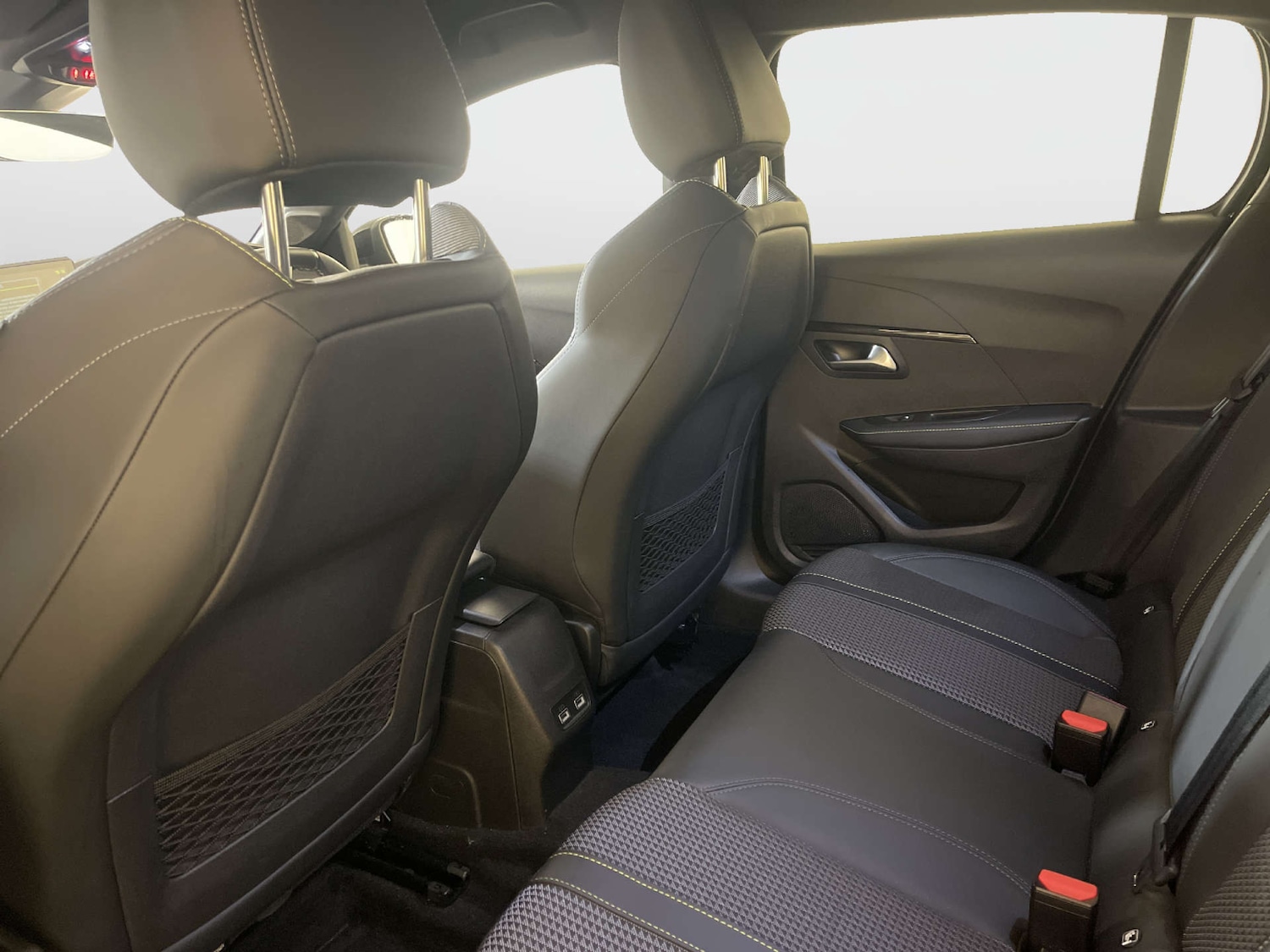 Used Peugeot 208 2023 for sale - 77850747: Photo 14