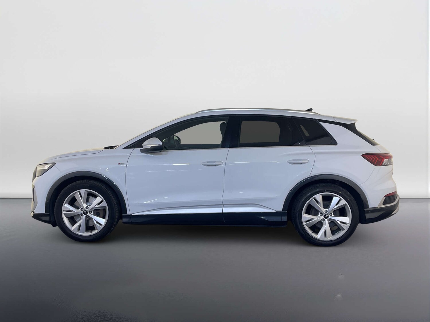 Used Audi Q4 e-tron 2022 for sale - 77990059: Photo 7