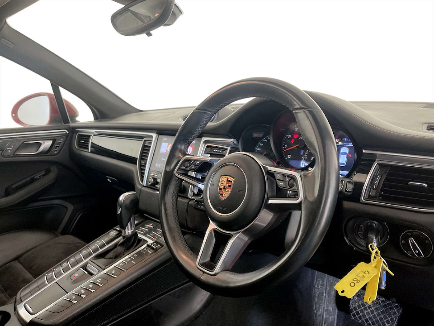 Used Porsche Macan 2018 for sale - 77184960: Photo 15