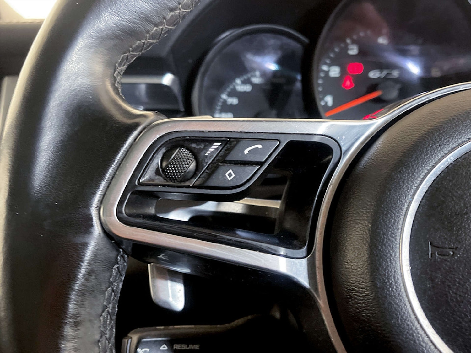 Used Porsche Macan 2018 for sale - 77184960: Photo 18