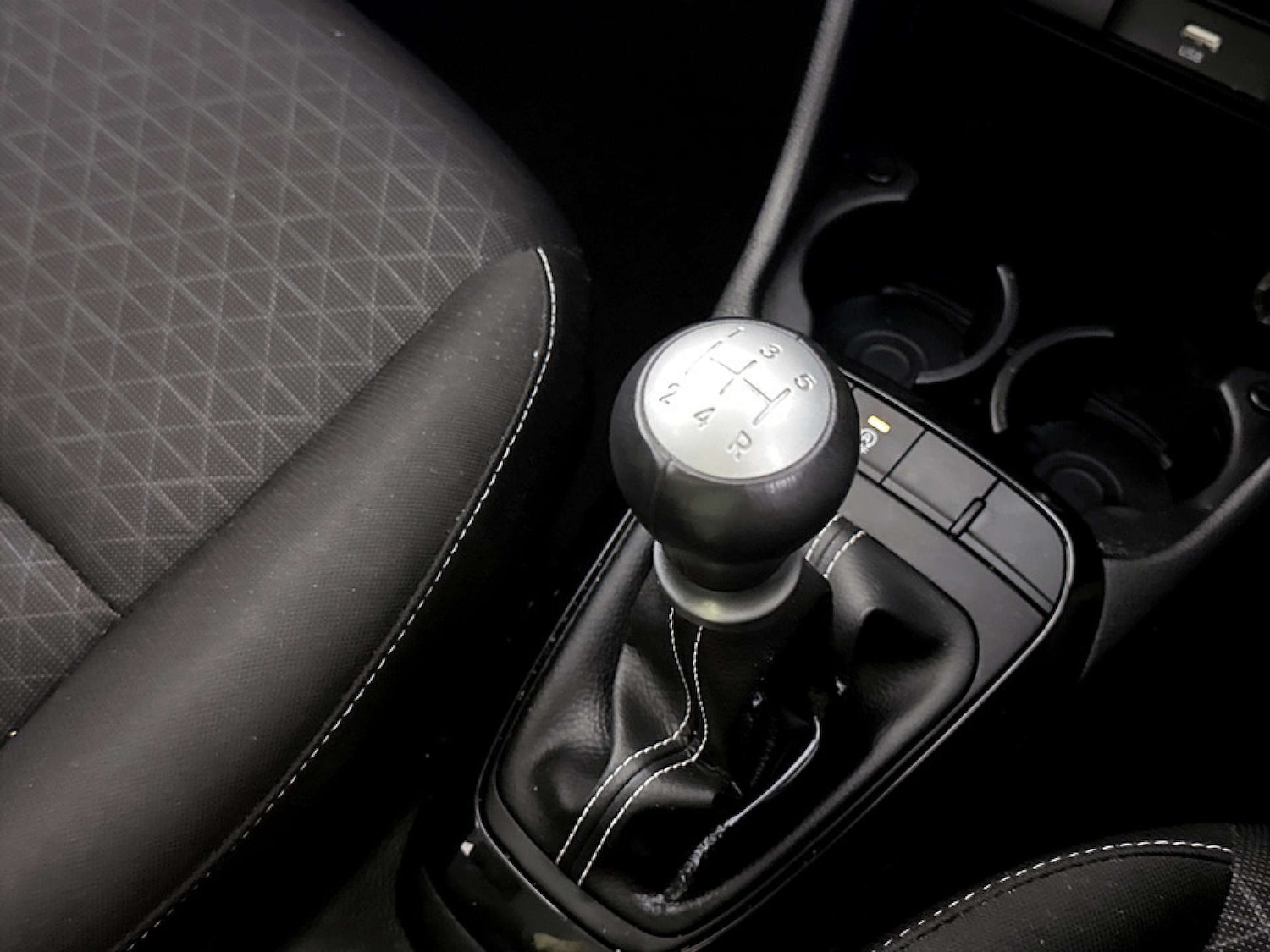 Used Kia Picanto 2023 for sale - 77780950: Photo 24