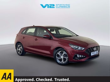 Used Hyundai i30 2023 for sale - 78953325: Photo