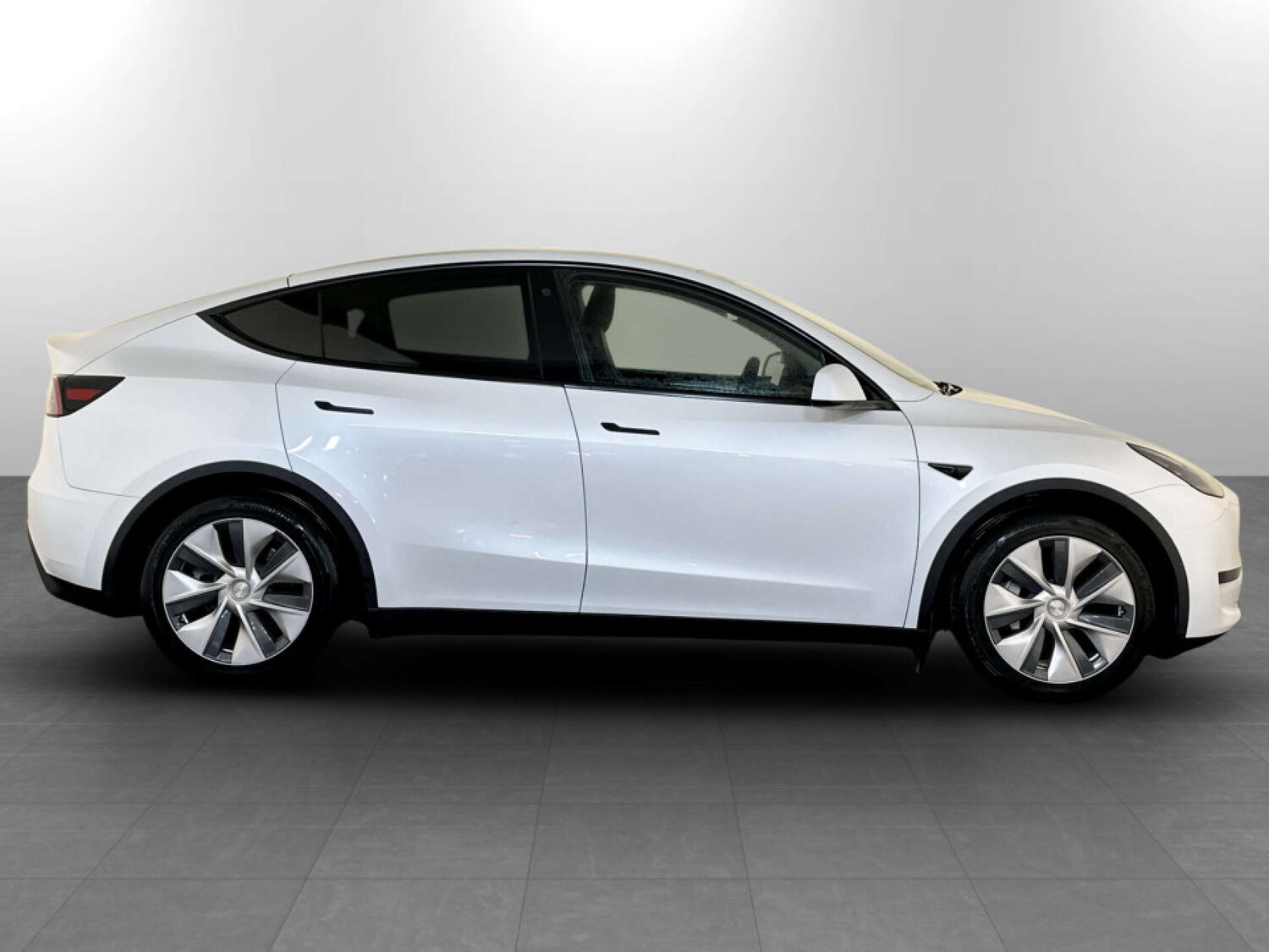 Used Tesla Model Y 2023 for sale - 77470034: Photo 10