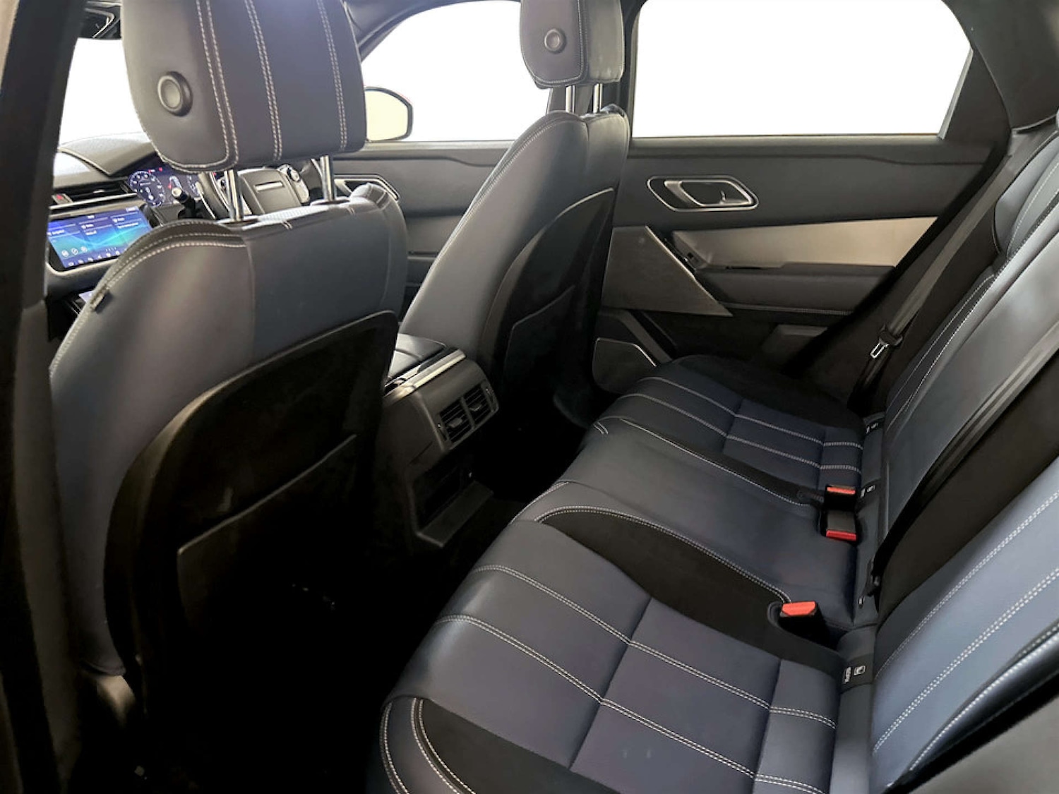 Used Land Rover Range Rover Velar 2020 for sale - 77185127: Photo 15