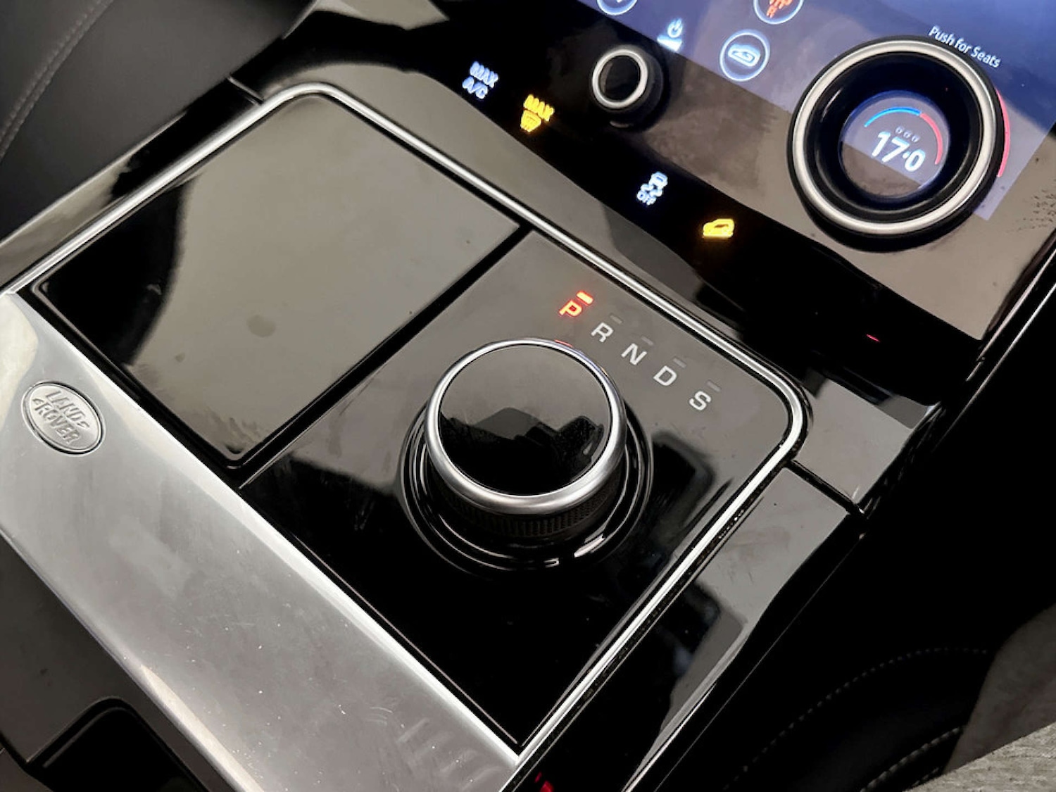 Used Land Rover Range Rover Velar 2020 for sale - 77185127: Photo 27