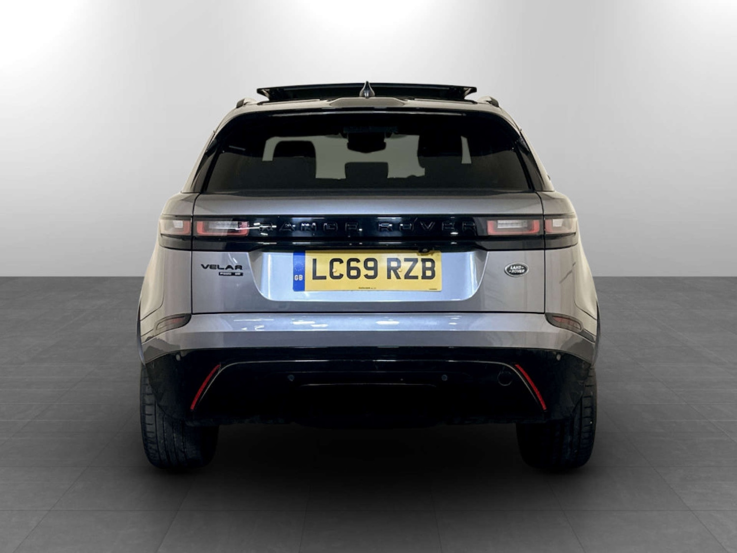 Used Land Rover Range Rover Velar 2020 for sale - 77185127: Photo 9