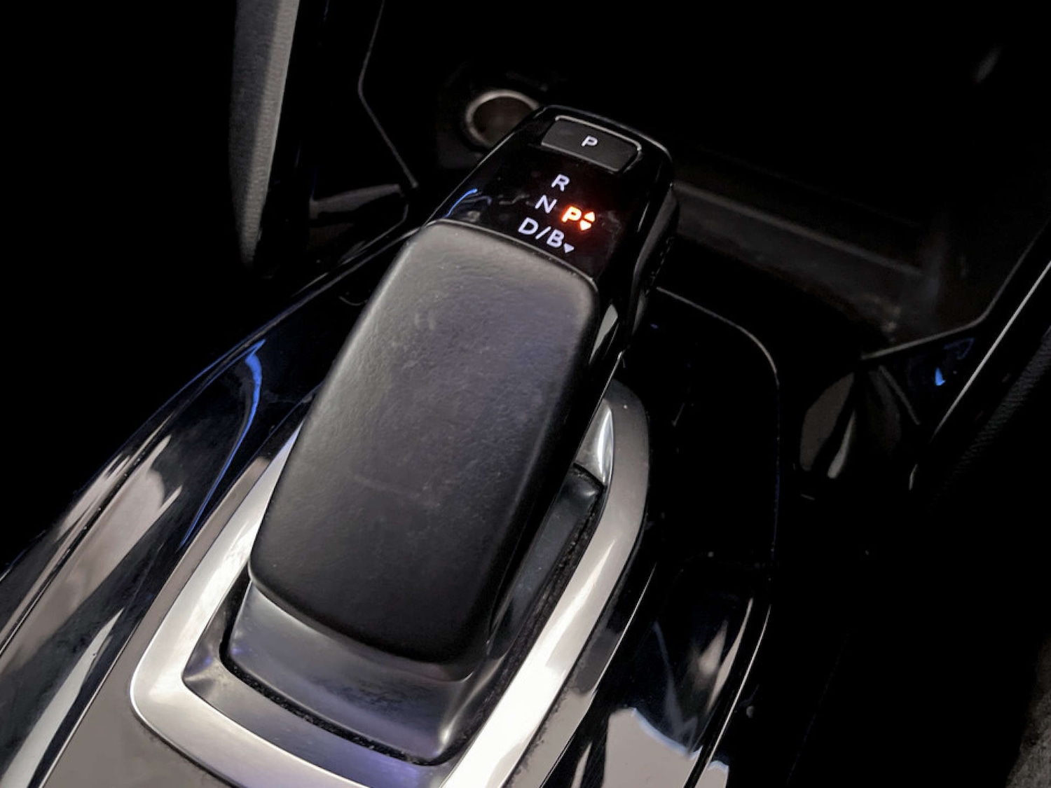 Used Peugeot 2008 2021 for sale - 77187842: Photo 26