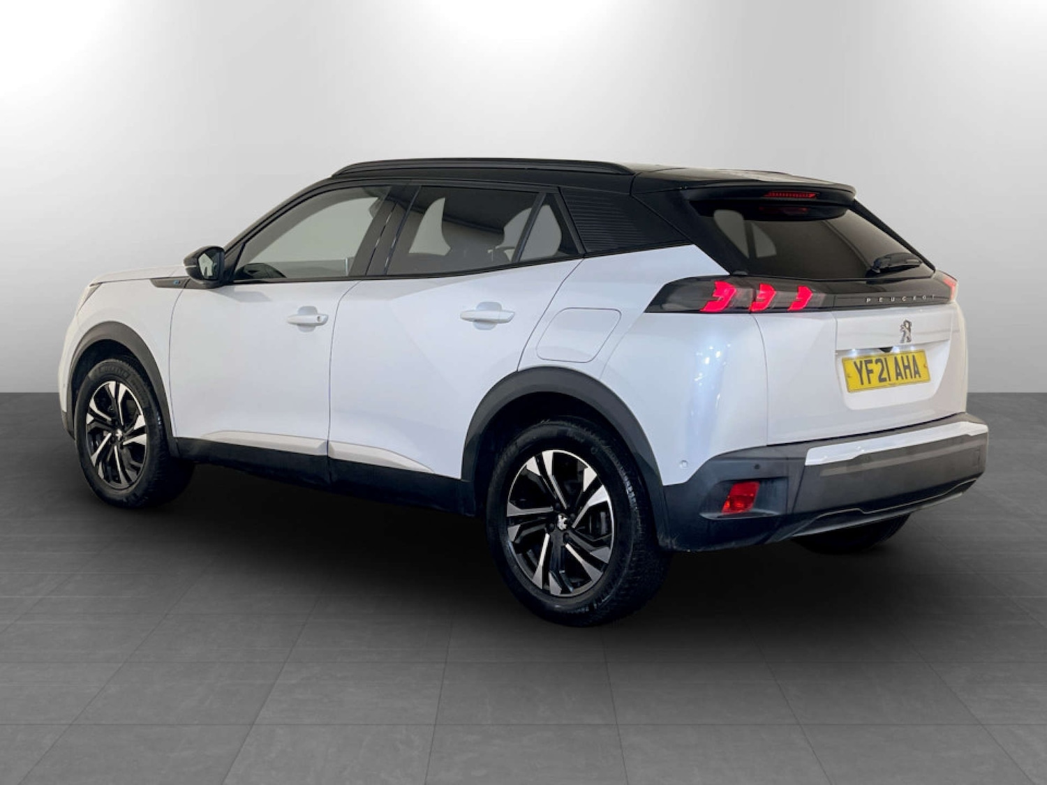 Used Peugeot 2008 2021 for sale - 77187842: Photo 8