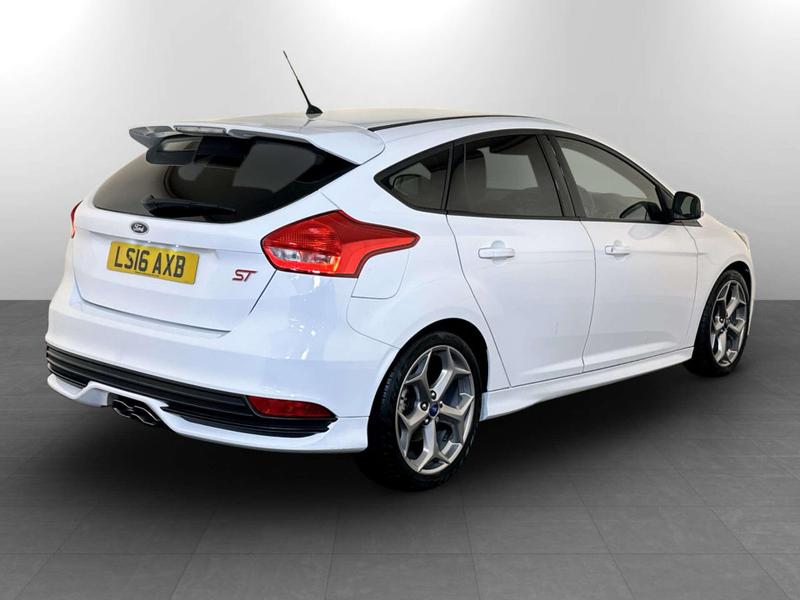 Used Ford Focus 2016 for sale - 77148098: Photo 10