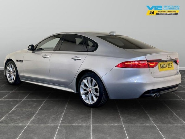Used Jaguar XF 2017 for sale - 76123803: Photo 8