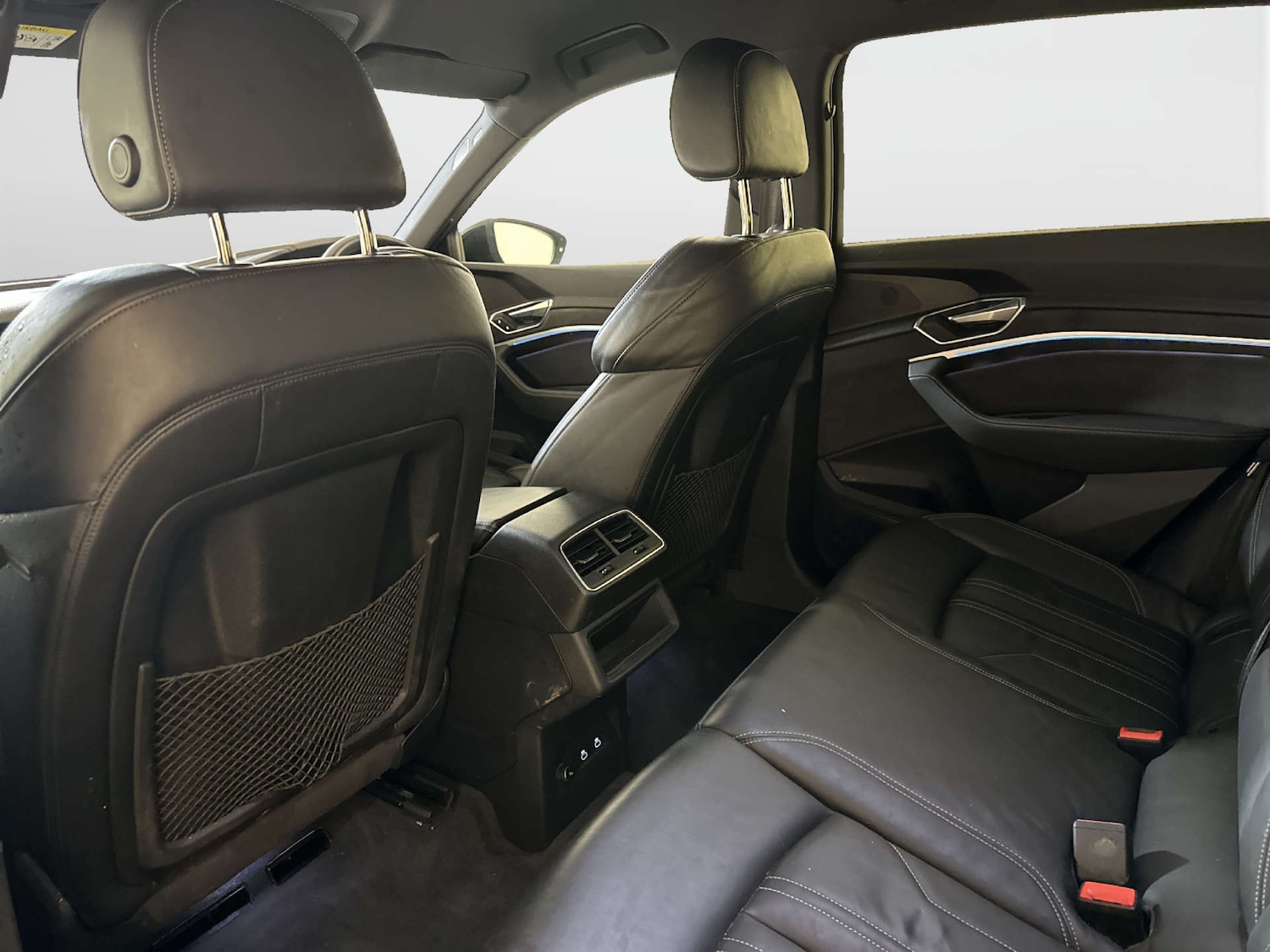 Used Audi e-tron 2023 for sale - 77880502: Photo 14