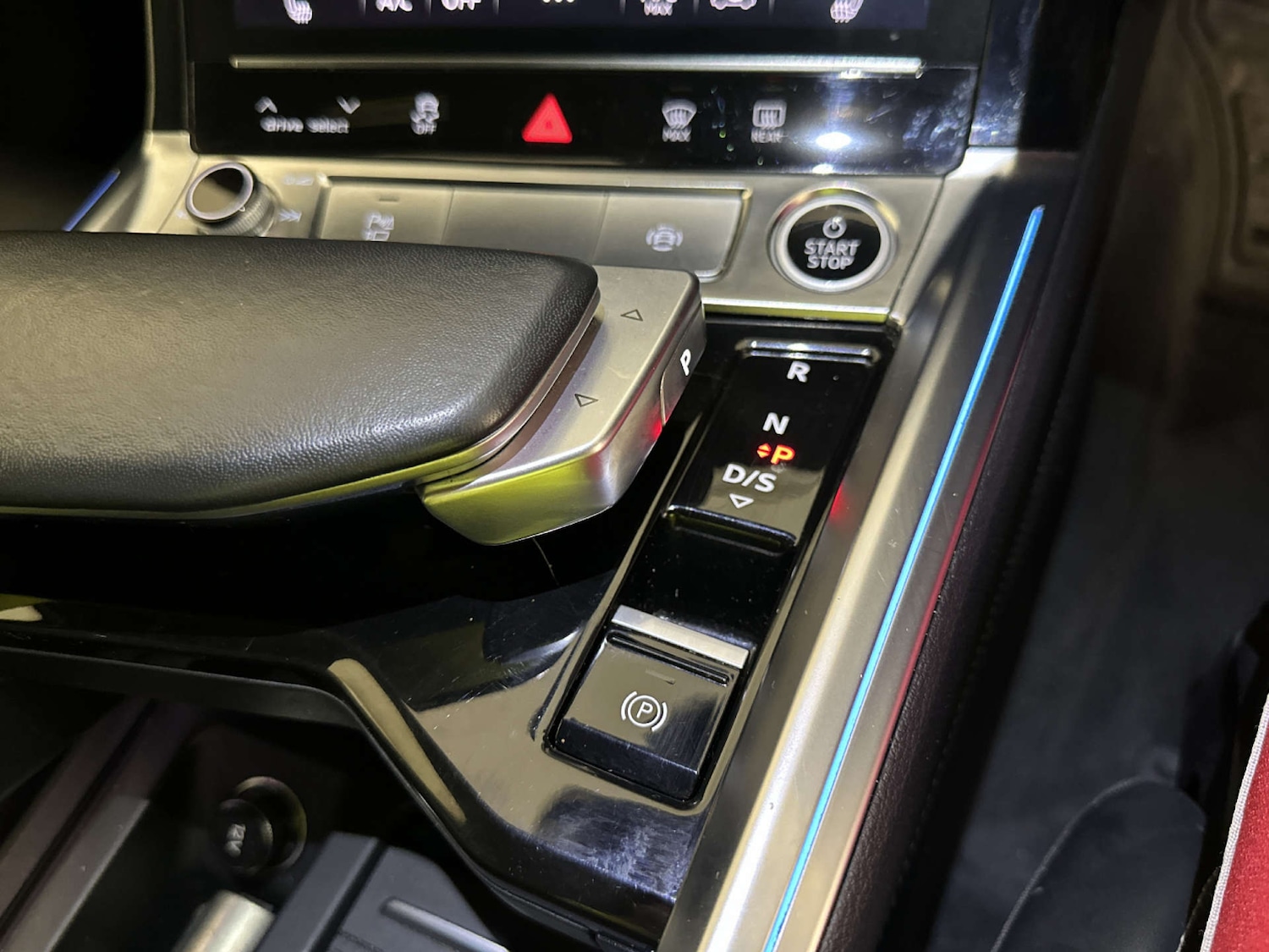 Used Audi e-tron 2023 for sale - 77880502: Photo 25