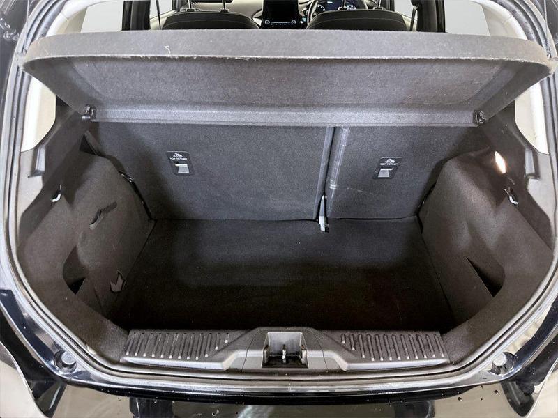 Used Ford Fiesta 2017 for sale - 76308889: Photo 15