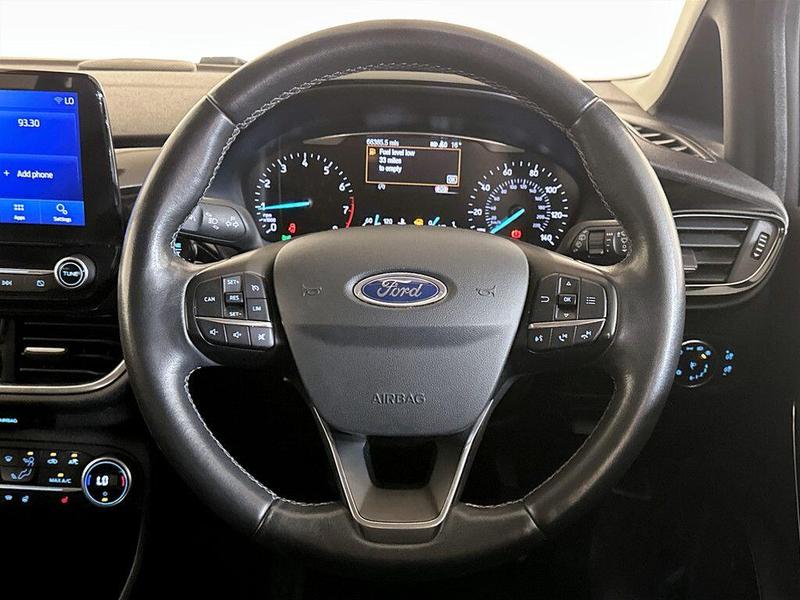 Used Ford Fiesta 2017 for sale - 76308889: Photo 17