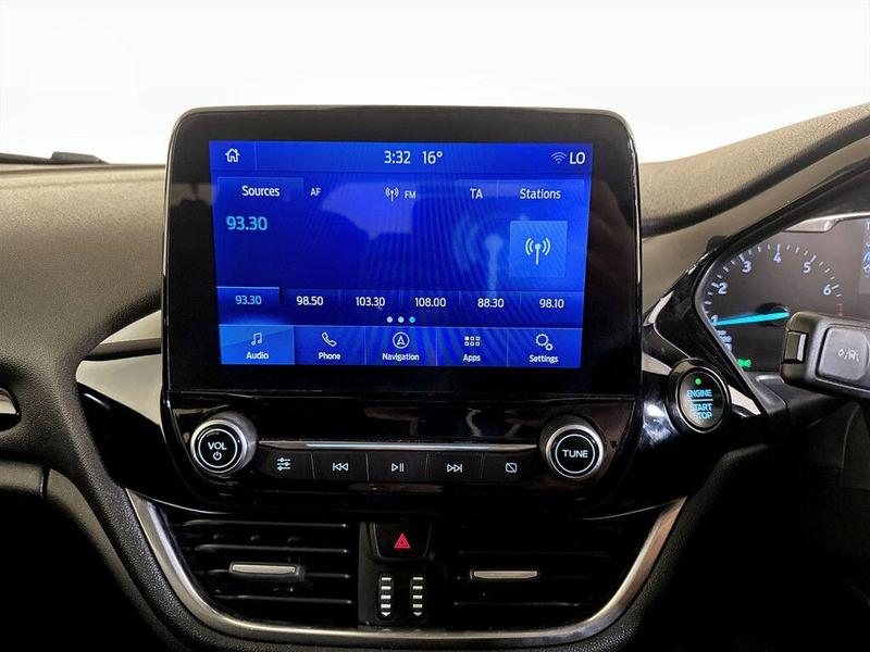 Used Ford Fiesta 2017 for sale - 76308889: Photo 21