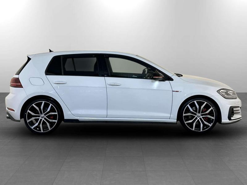 Used Volkswagen Golf 2017 for sale - 77159222: Photo 11