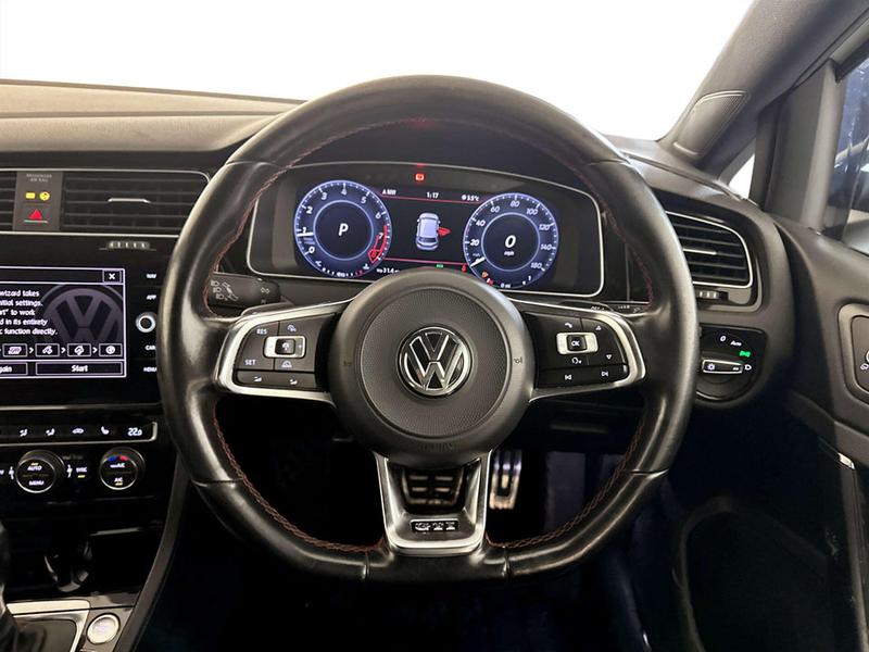 Used Volkswagen Golf 2017 for sale - 77159222: Photo 16